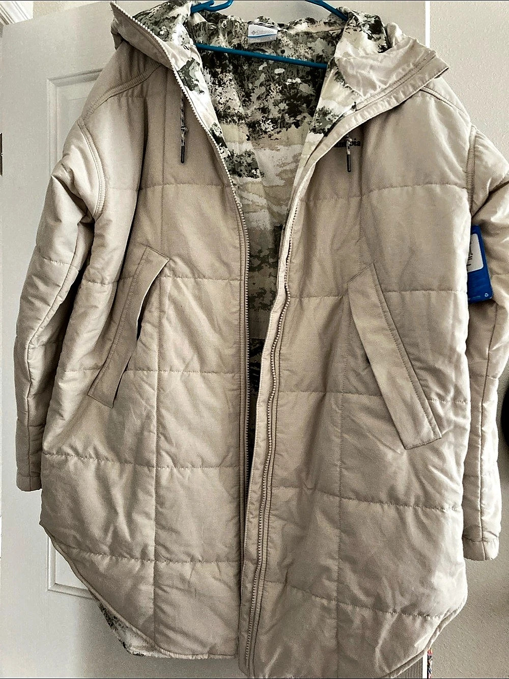 NWT Columbia Omni-Shield Jacket Women's Beige & Green puffy long coat size large
